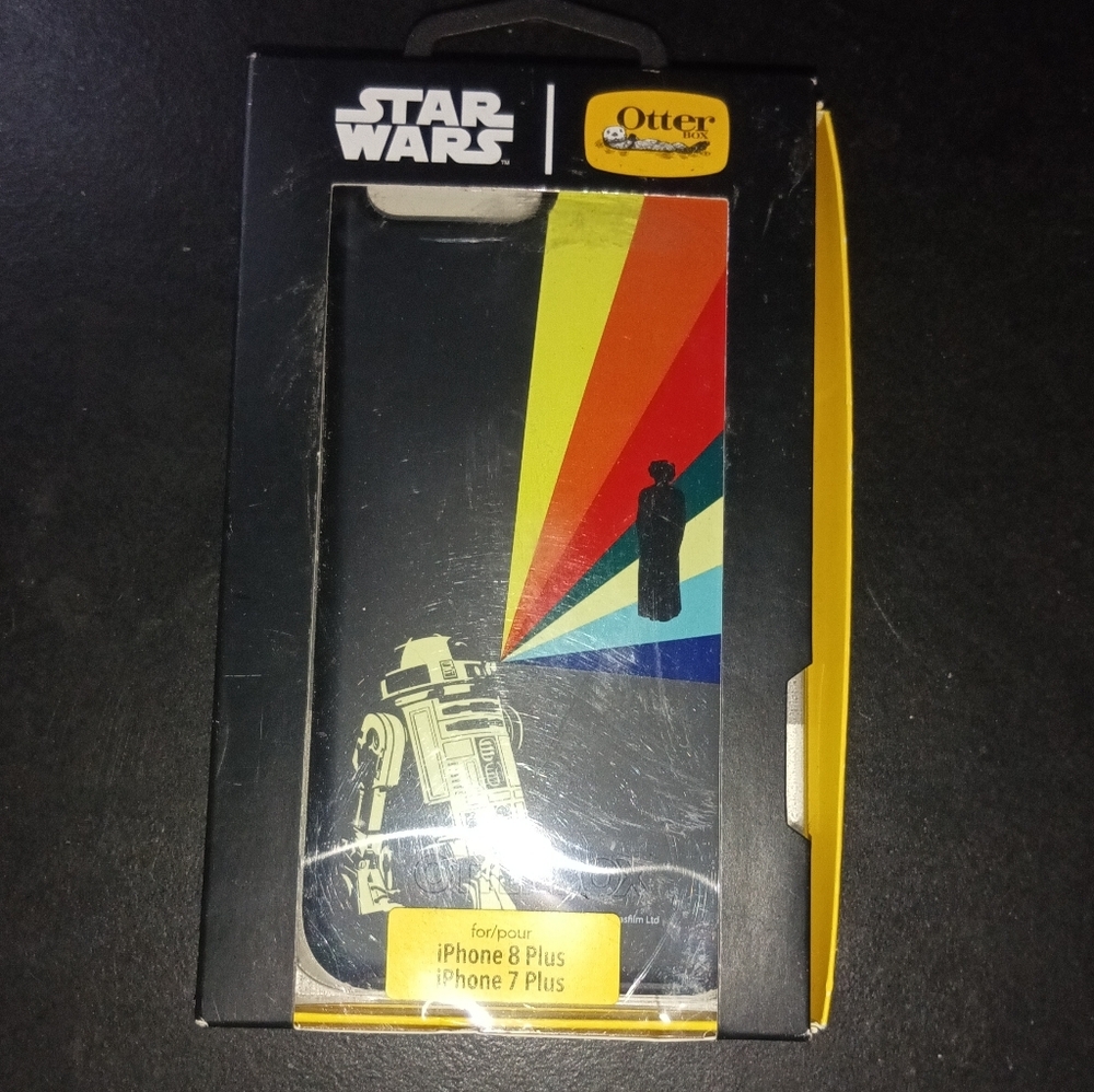 Star Wars OtterBox R2-D2 & Leia Symmetry Case for iPhone 8 Plus / 7 Plus - Picture 3 of 4